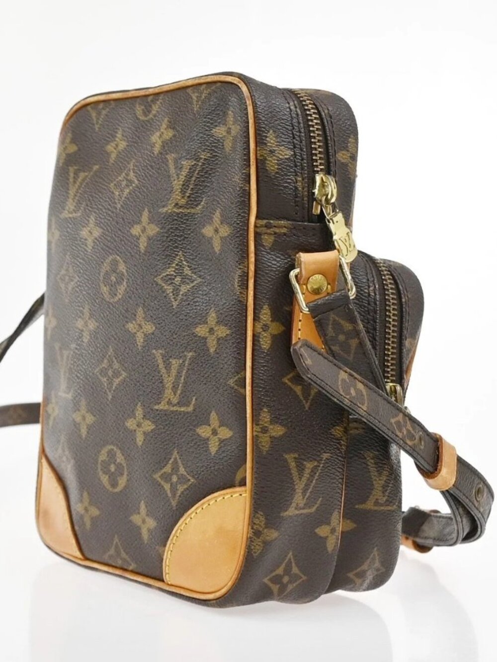 LOUIS VUITTON Amazon Crossbody Shoulder Bag Monogram Leather BN - Picture 4 of 16